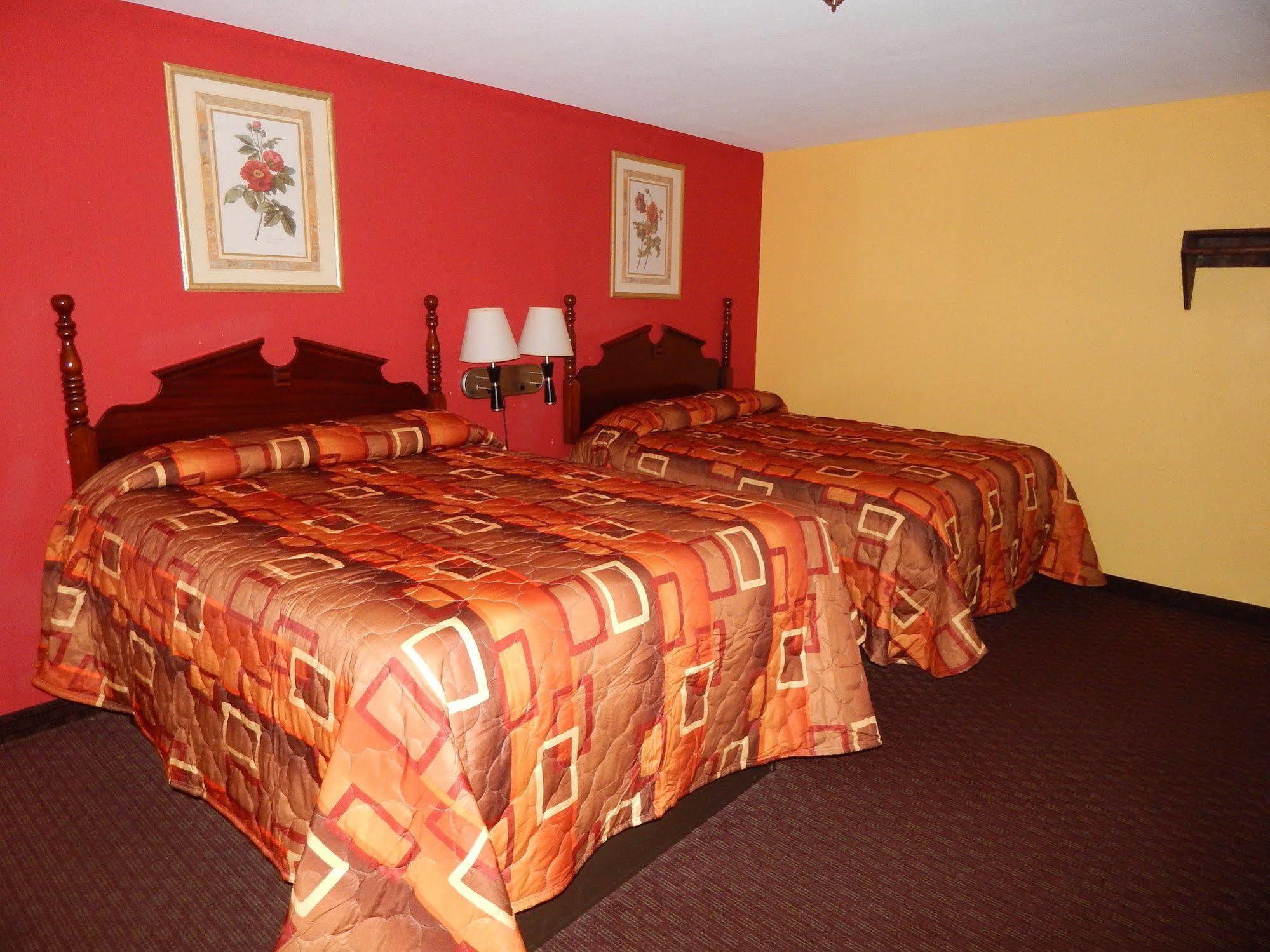 Sunrise Inn - Brownsville Экстерьер фото